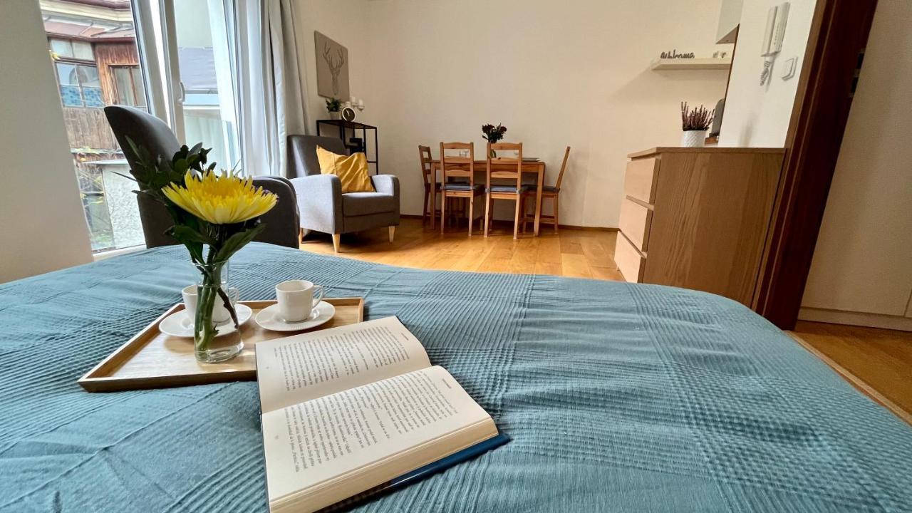 The Apartment Close To The City Center And O2 Arena Прага Екстериор снимка