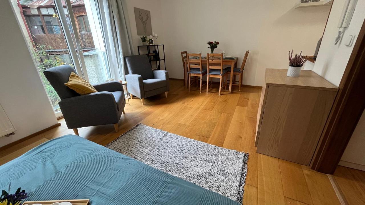 The Apartment Close To The City Center And O2 Arena Прага Екстериор снимка
